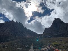 -莲宝叶则景区