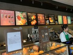 -星巴克臻选(莘庄仲盛店)