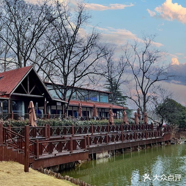 南京藏在中山陵里的绝美中餐厅！爸妈都很爱[爱心]