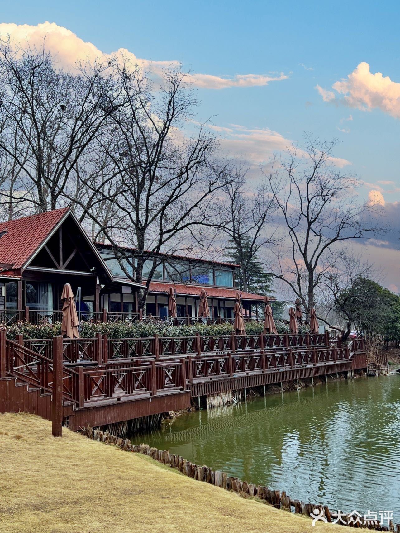 南京藏在中山陵里的绝美中餐厅！爸妈都很爱[爱心]