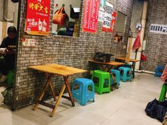 等位区-杨婆婆烤肉(文昌阁店)