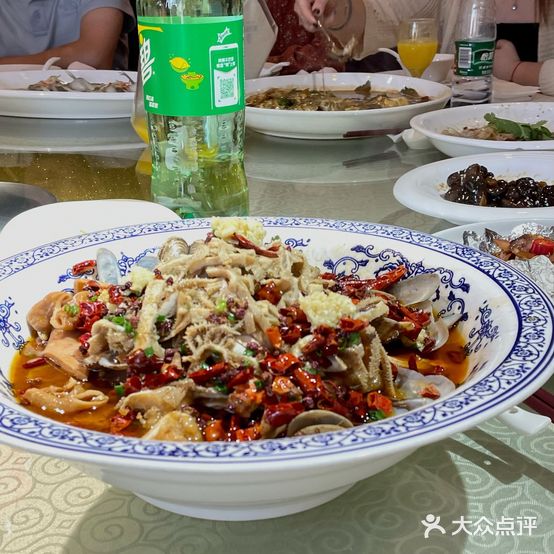 鲜来厚道海鲜主图餐厅(阳光尚座店)