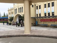 -上海九天陵园-停车场