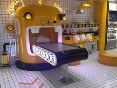 -泡泡玛特POPMART(上海环球港店)