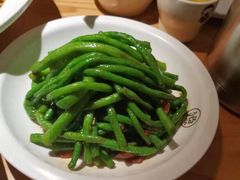 -江渔儿酸菜鱼(映月湖环宇城店)