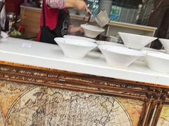 -钟方模白家肥肠粉(春熙店)