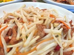 -丹水桥地锅鱼·翘嘴鲌·地方特色全鱼宴(丹江口大坝店)