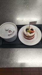 -童谣里医疗级月子中心(独栋湖景店)