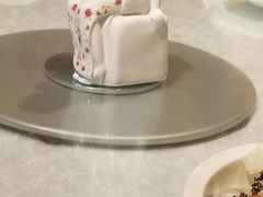 -东方明珠老上海8号餐厅(东方明珠广播电视塔店)