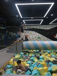 -反弹蹦床公园·亲子乐园·团建·派对(中庚漫游城店)