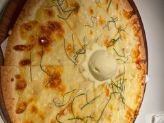 榴莲黄桃披萨-阿妮叶李(光谷世界城店)