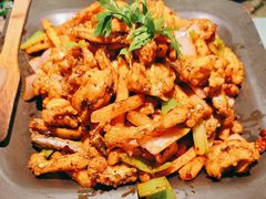 -炭舍干锅·烤鱼(扬名广场店)