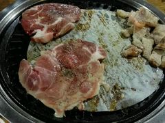 -豚豚猪村烤肉·韩国烤肉(总店)