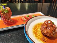 鸭黄狮子头-梅飞酒家(桑园路店)