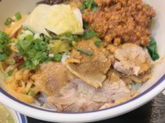 -云阿蛮云南生烫牛肉米线(奉贤路店)