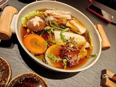 -蟹犇•帝王蟹雪蟹(陆家嘴店)