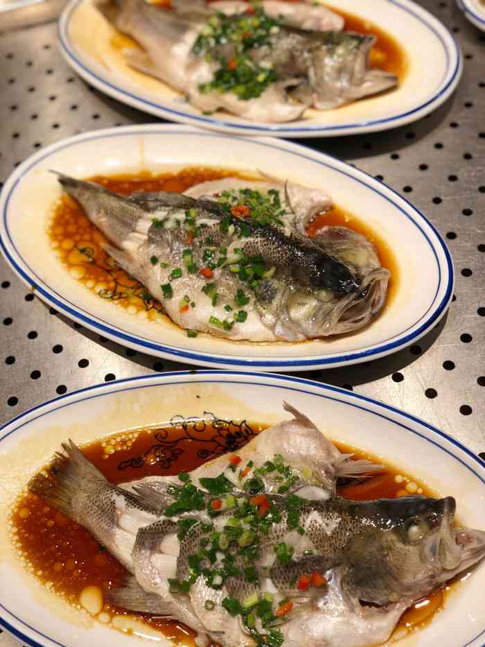 金小悦饭堂(平湖八佰伴店)-"虽然整体感觉如同大食堂,但菜的味道及