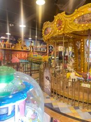 -卡通尼乐园(五彩世界店)