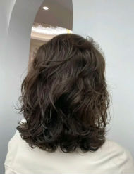 -V7 HAIR SALON