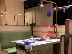 卡座-海底捞火锅(吴中路店)