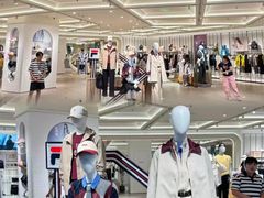 -万达广场(南昌红谷滩店)
