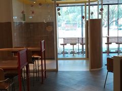 大堂-麦当劳(津南吾悦广场店)