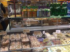 面包甜点陈列柜-匠造烘焙(联洋店)