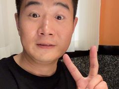 -嗨辣小聚·盘锦河蟹·海鲜烧烤龙虾(盘锦十年好店)