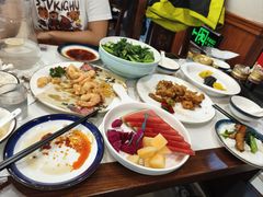 -百味饺子城•海鲜家常菜(秦皇岛店)