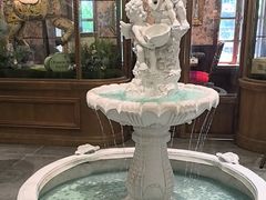 -秘密旅行Bonjour(黑金冠 江南西店)