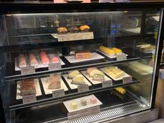 面包甜点陈列柜-麦当劳(萧山国际机场T3航站楼店)