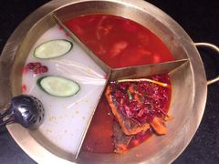-周师兄大刀腰片火锅(洪崖洞旗舰店)