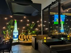 -顽啤熊·酒客酒馆(苏城夜景必选店)