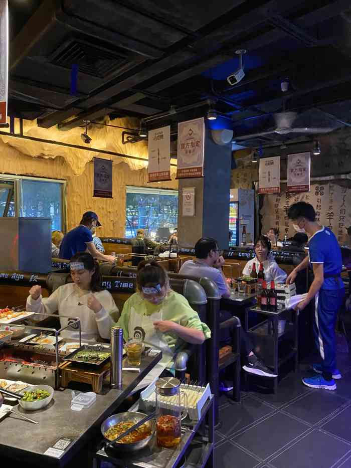 很久以前羊肉串(打浦路店)-"2020年6月30号上半年结束了,邻居在.