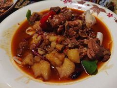 沙湾大盘鸡-西域盛宴烧烤新疆菜清真餐厅(古美店)
