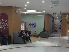 -雅悦齿科(顾村公园店)