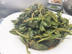 -瑞丰园庭院餐厅·白族传统家常菜