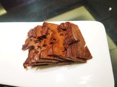 -梅龙镇酒家(南京西路总店)