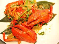 姜葱炒波士顿龙虾-新加坡海鲜(国贸商城店)