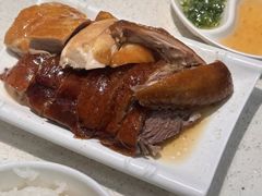 -香港新发烧腊茶餐厅(水围店)
