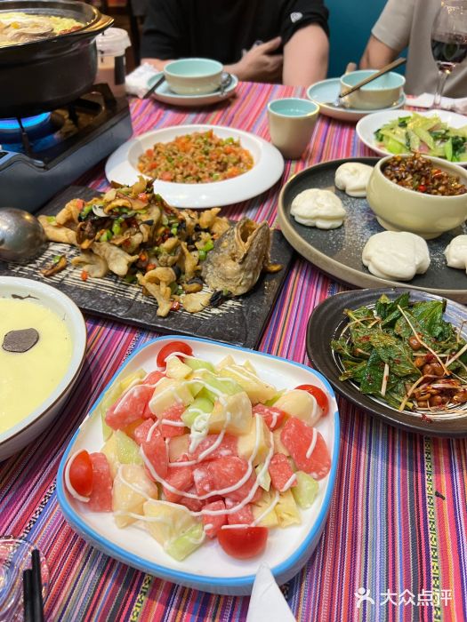 香巴拉云南餐厅(华莱坞店)图片