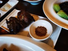 脆皮炸乳鸽-七仙岭君澜度假酒店·桃源小馆中餐厅