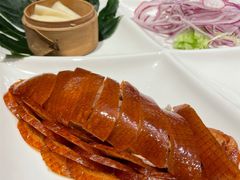 梧桐四味烤鸭-梧桐北京烤鸭·铜锅涮肉(海岸城店)