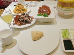 -贝勒爷·酥不腻烤鸭