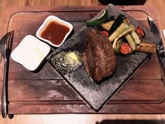 -Erman岩烧牛排(虹桥南丰城店)