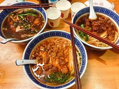 -沪西老弄堂面馆(定西路店)