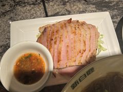 -百联临沂购物中心(临沂路店)