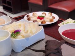 -洞子口重庆鲜货火锅(楚翘城旗舰店)