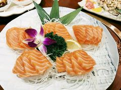 -青瓦餐厅·生鱼片·韩园烤肉(西塔店)