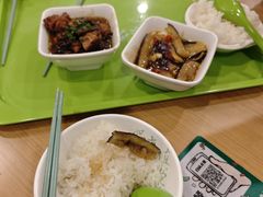 -老乡鸡(合肥火车站店)